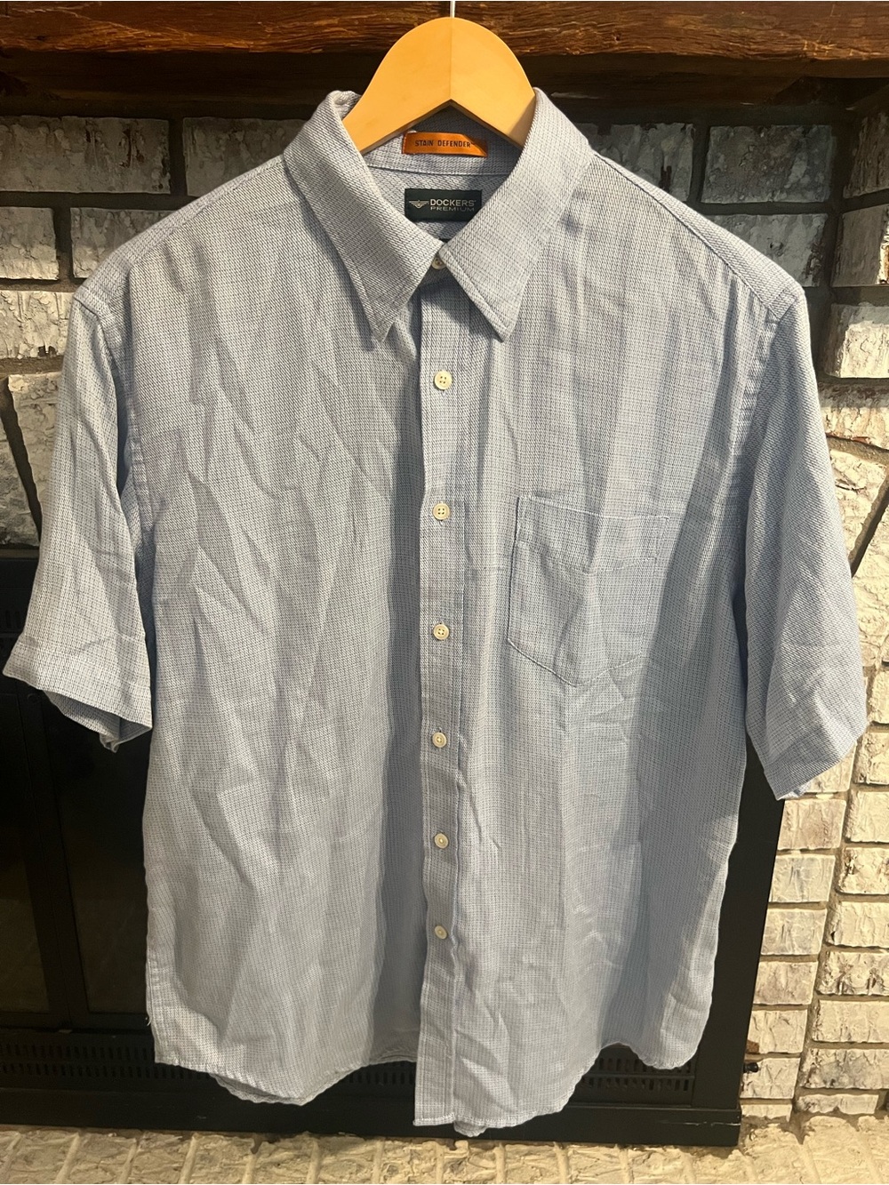 Dockers Light Blue Short Sleeve Button-Down Shirt